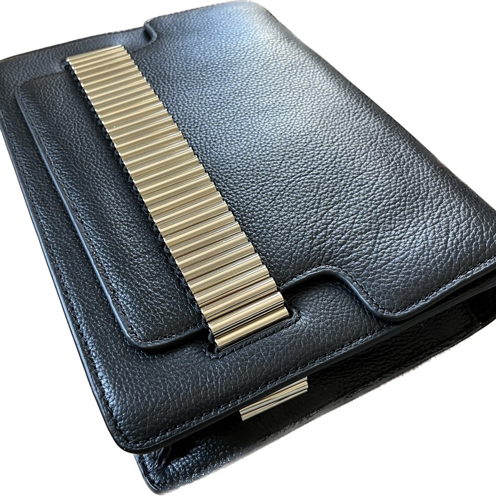 Leather crossbody bag
